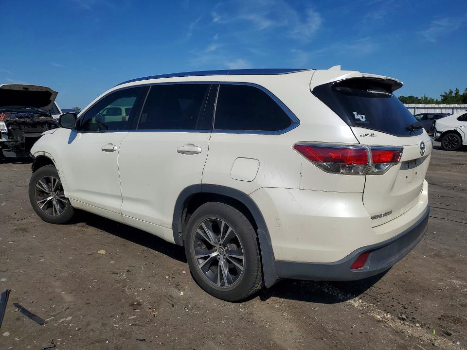 67451546 :رقم المزاد ، 5TDJKRFH6GS332953 vin ، 2016 Toyota Highlander مزاد بيع
