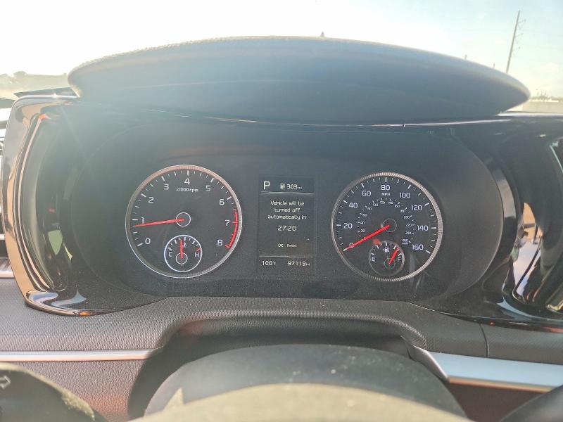 2022 Kia K5 მანქანა იყიდება აუქციონზე, vin: 5XXG64J21NG111957, აუქციონის ნომერი: 67905826