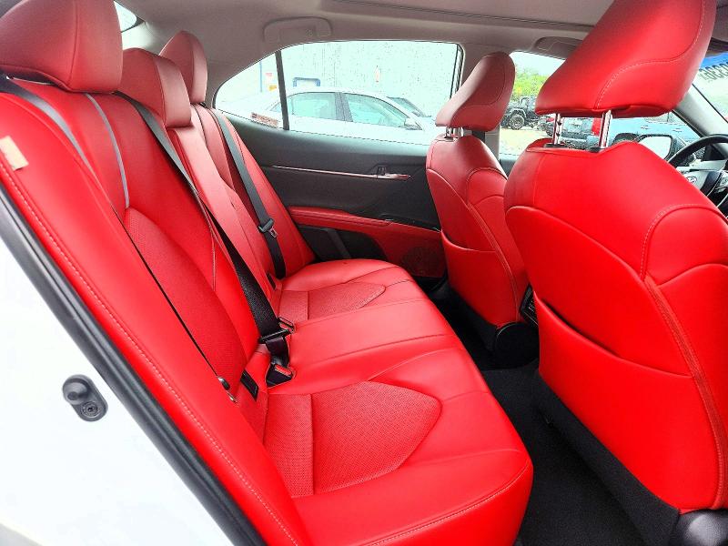 Продаж на аукціоні авто 2019 Toyota Camry, vin: 4T1B61HK6KU267895, номер лоту: 68000336