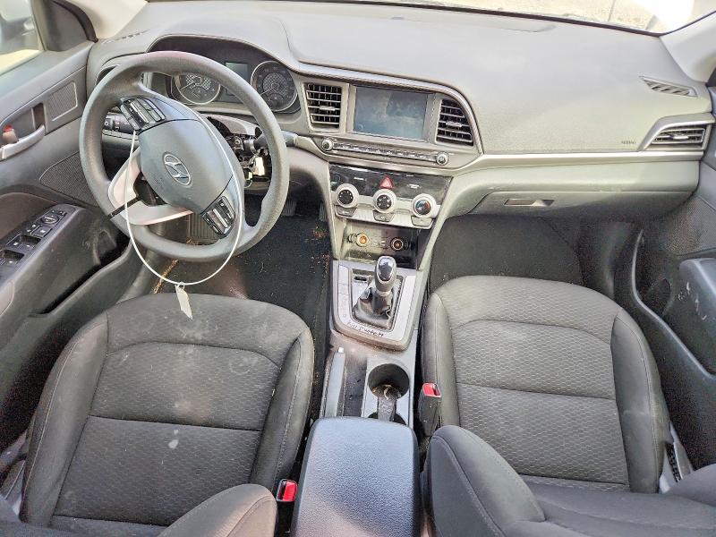 70600856 :رقم المزاد ، 5NPD84LF4KH449804 vin ، 2019 Hyundai Elantra مزاد بيع