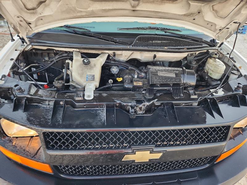 69608376 :رقم المزاد ، 1GCWGFCA4D1903202 vin ، 2013 Chevrolet Express G2500 مزاد بيع