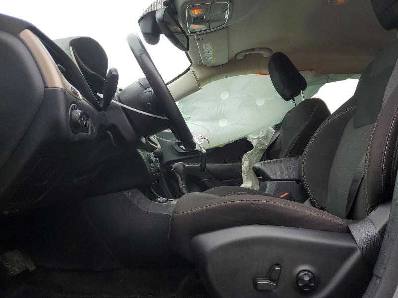 Продажа на аукционе авто 2016 Jeep Cherokee, vin: 1C4PJMCS0GW173847, номер лота: 67733426