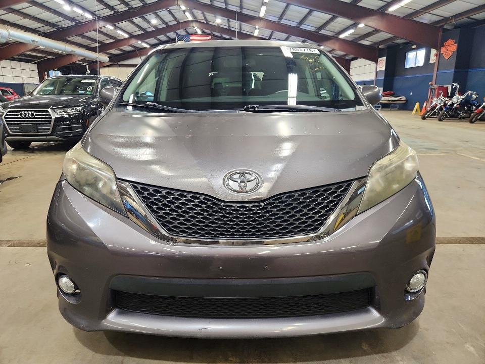 Aukcja sprzedaży 2012 Toyota Sienna, vin: 5TDXK3DC4CS188473, numer aukcji: 67853776