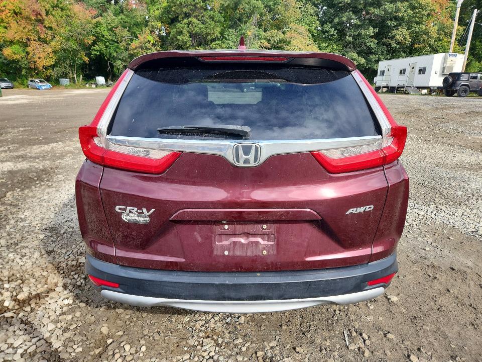 Продаж на аукціоні авто 2018 Honda Cr-v, vin: 7FARW2H53JE055339, номер лоту: 69945476