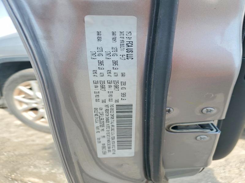 Продаж на аукціоні авто 2018 Jeep Cherokee, vin: 1C4PJLLB6JD537928, номер лоту: 69317636
