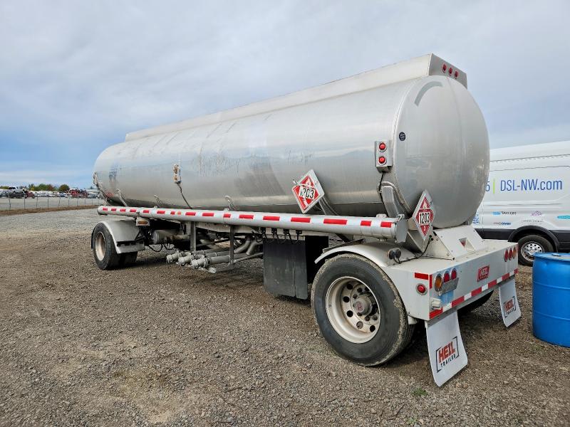 69454676 :رقم المزاد ، 5HTPA3320S7175915 vin ، 2025 Heil Tanker مزاد بيع