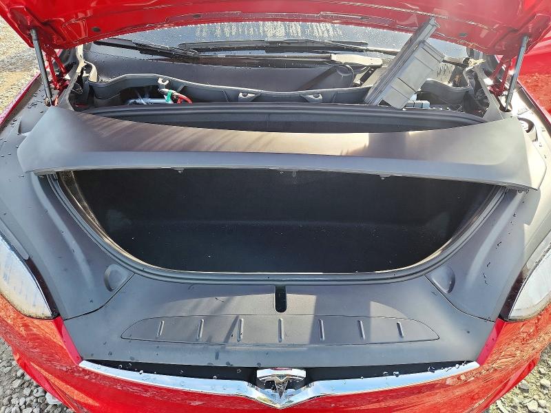 68628316 :رقم المزاد ، 5YJXCAE26MF319285 vin ، 2021 Tesla Model X مزاد بيع