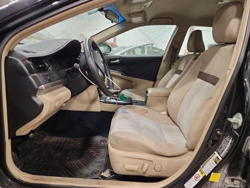 69642436 :رقم المزاد ، 4T4BF1FK1CR225032 vin ، 2012 Toyota Camry مزاد بيع