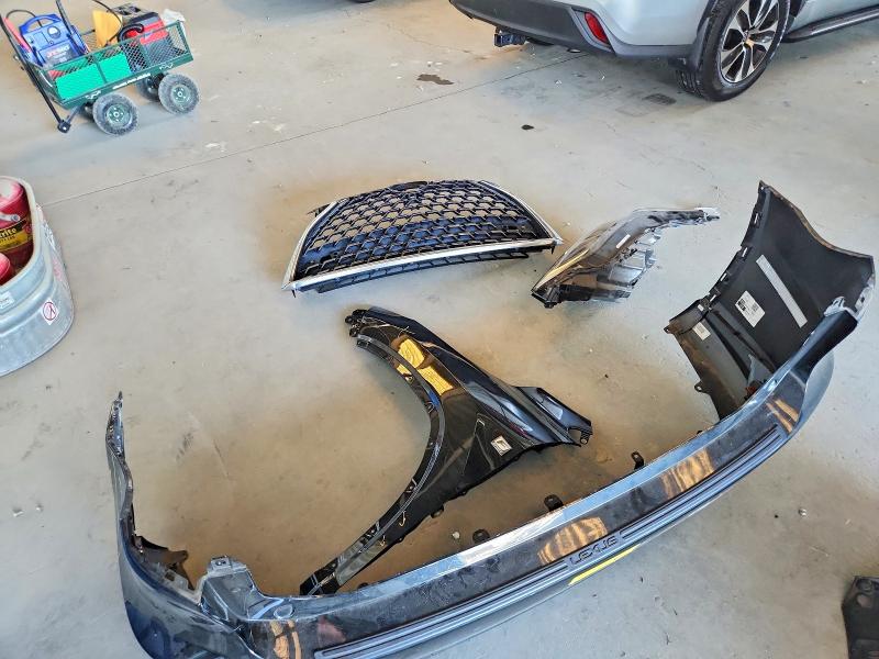 2022 Lexus Rx მანქანა იყიდება აუქციონზე, vin: 2T2YGMDA7NC090359, აუქციონის ნომერი: 71041126