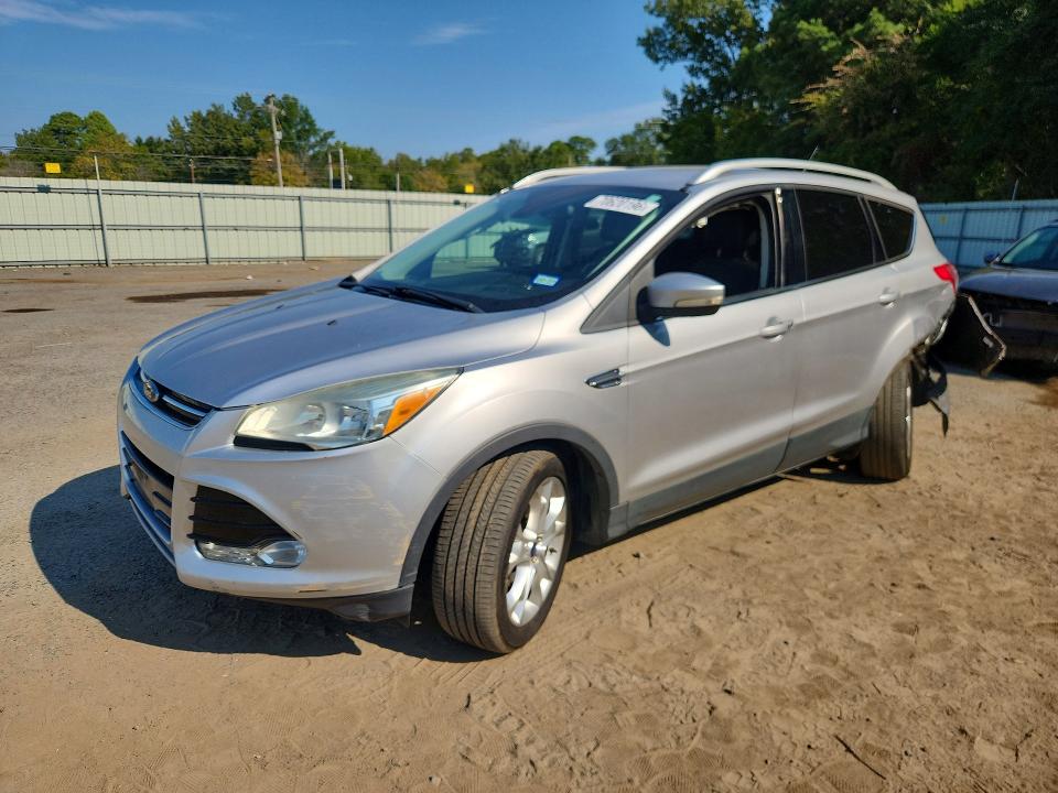 2016 Ford Escape მანქანა იყიდება აუქციონზე, vin: 1FMCU9J99GUC21839, აუქციონის ნომერი: 70620196