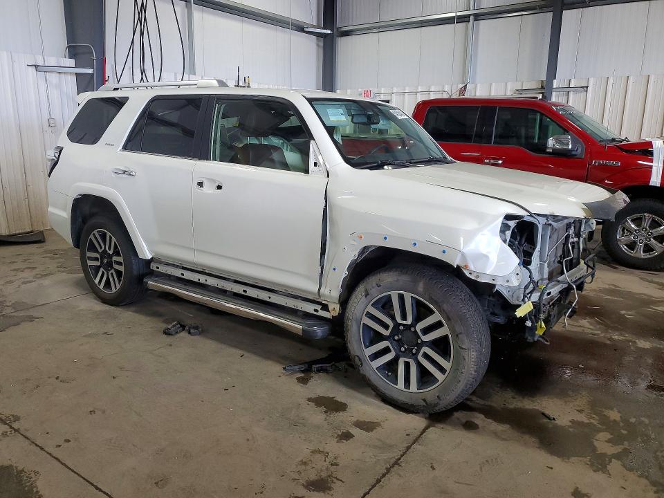 Продажа на аукционе авто 2019 Toyota 4runner, vin: JTEBU5JR0K5632621, номер лота: 64586426