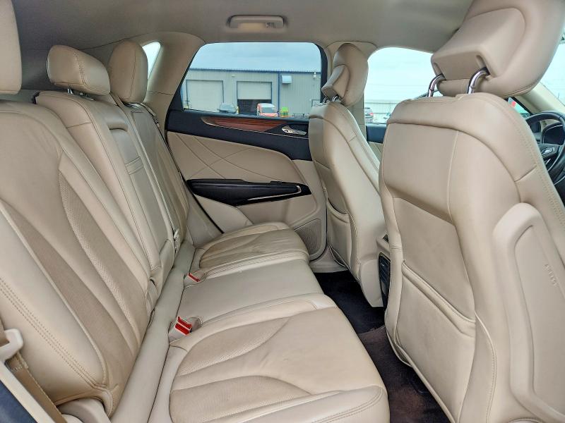 68869496 :رقم المزاد ، 5LMCJ2C9XKUL03629 vin ، 2019 Lincoln Mkc مزاد بيع