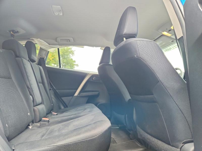 71112006 :رقم المزاد ، 2T3BFREV9GW409748 vin ، 2016 Toyota Rav4 مزاد بيع