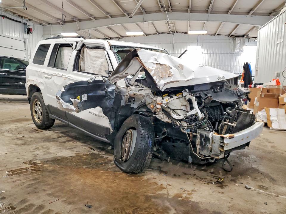 Продажа на аукционе авто 2015 Jeep Patriot, vin: 1C4NJPBB3FD329206, номер лота: 68815516