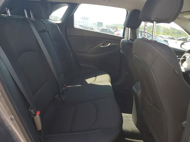 Продаж на аукціоні авто 2018 Hyundai Elantra Gt, vin: KMHH35LE8JU023949, номер лоту: 69859946