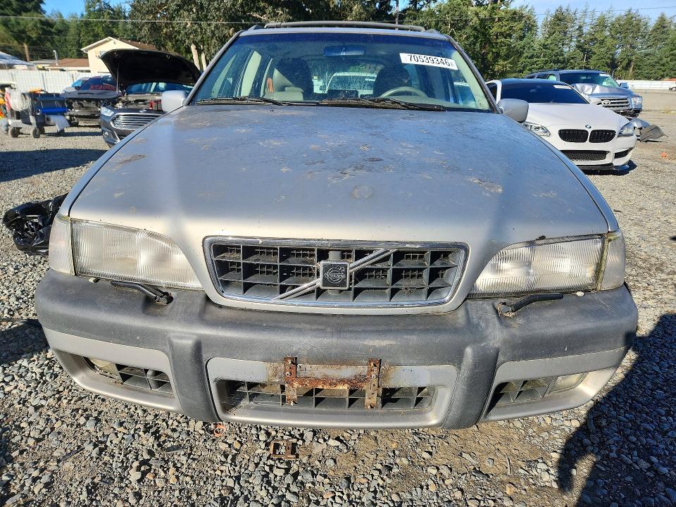 Aukcja sprzedaży 1998 Volvo V70, vin: YV1LZ5648W2527656, numer aukcji: 70539346