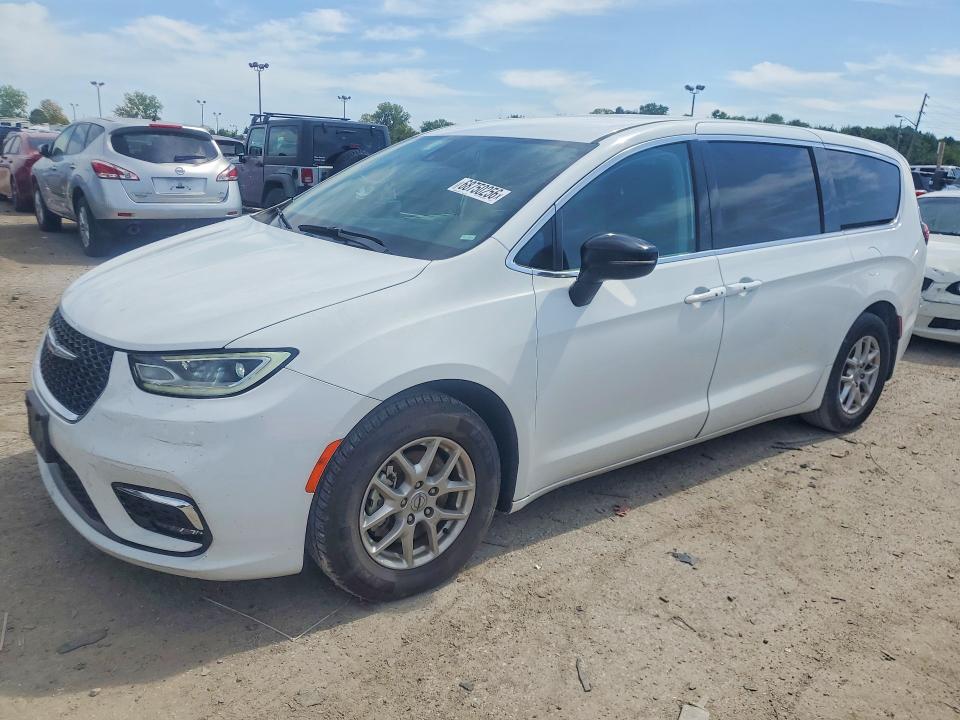 68750256 :رقم المزاد ، 2C4RC1BGXRR116517 vin ، 2024 Chrysler Pacifica مزاد بيع