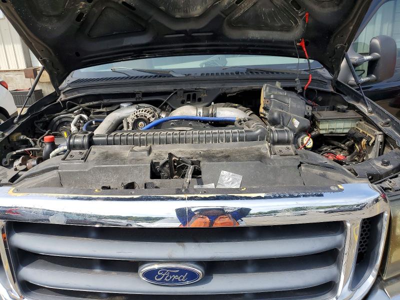 69541666 :رقم المزاد ، 1FTNW21P74EA22761 vin ، 2004 Ford F250 مزاد بيع