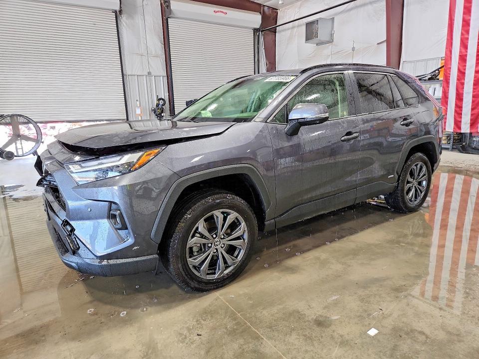 Auction sale of the 2025 Toyota Rav4, vin: JTMB6RFV7SD156417, lot number: 67785966