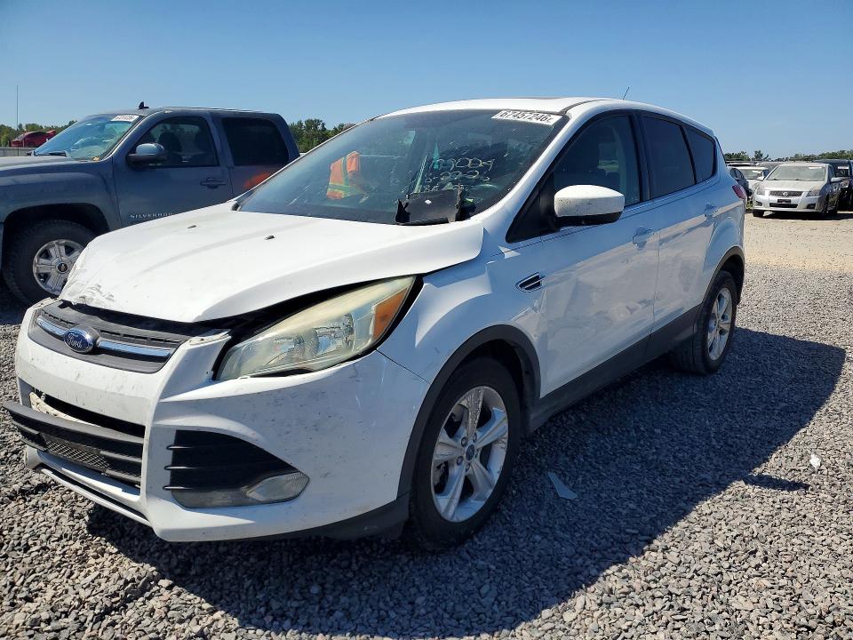 67457246 :رقم المزاد ، 1FMCU0G90GUB16335 vin ، 2016 Ford Escape مزاد بيع