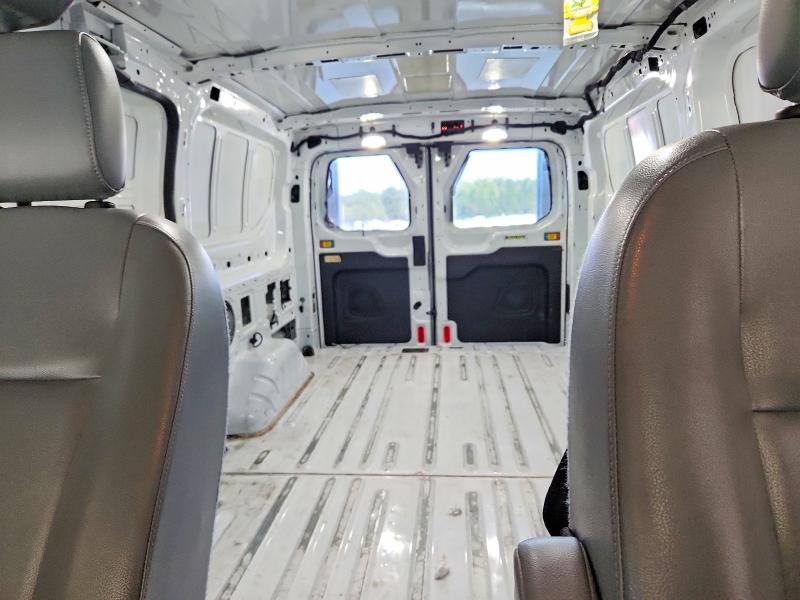 67500816 :رقم المزاد ، 1FTYR1ZM0JKA67742 vin ، 2018 Ford Transit مزاد بيع