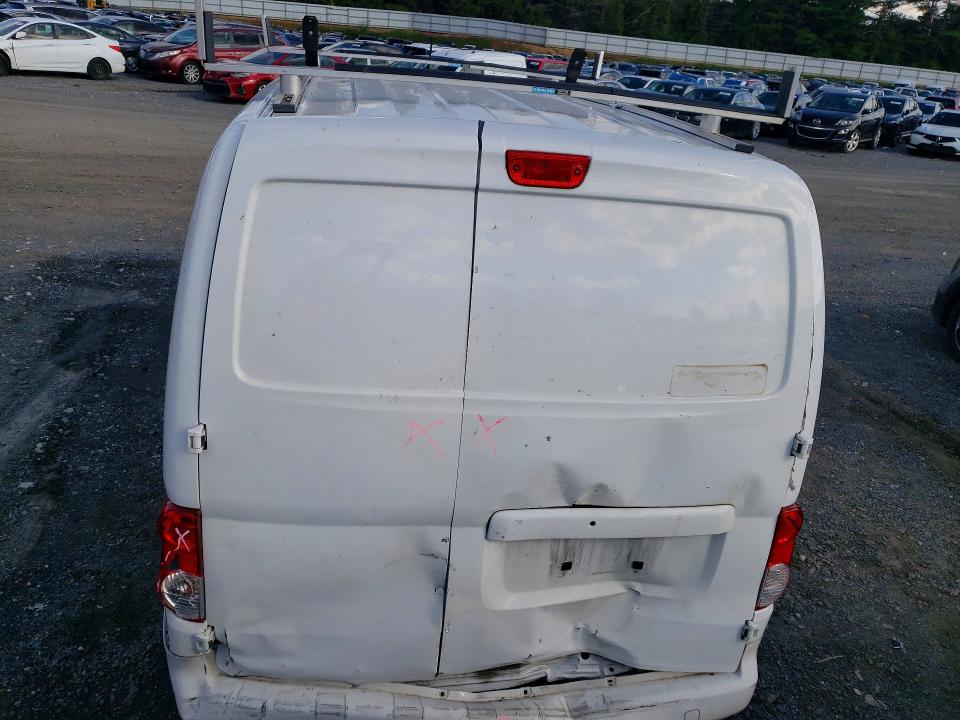 67664666 :رقم المزاد ، 3N6CM0KNXLK696452 vin ، 2020 Nissan Nv200 مزاد بيع