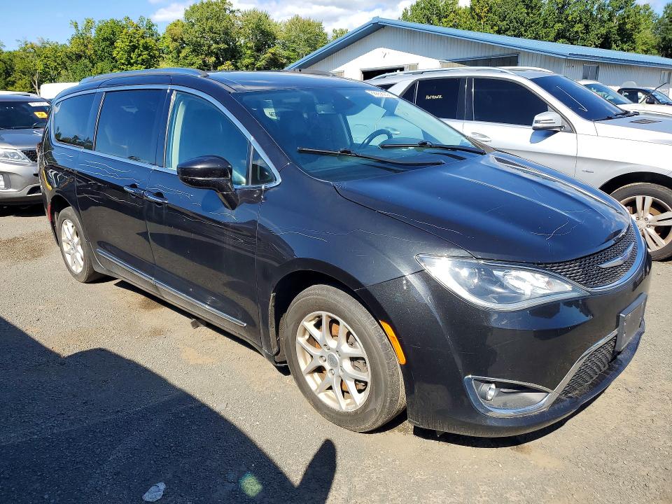 2020 Chrysler Pacifica მანქანა იყიდება აუქციონზე, vin: 2C4RC1BG2LR275989        , აუქციონის ნომერი: 68658936