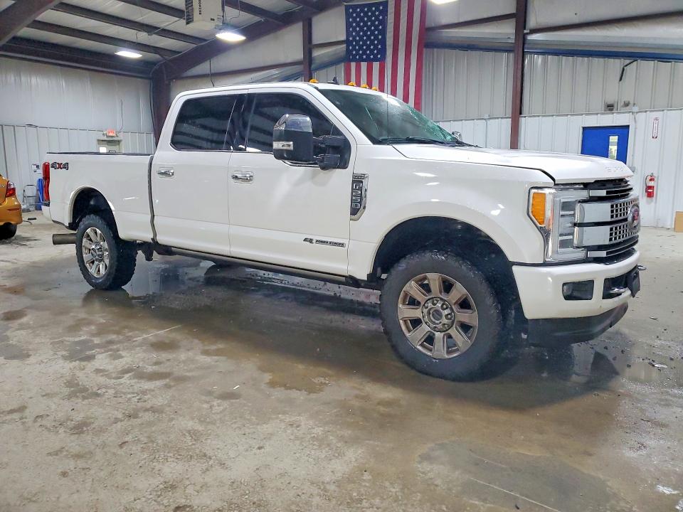 70665376 :رقم المزاد ، 1FT7W2BT8KEG26708 vin ، 2019 Ford F250 مزاد بيع