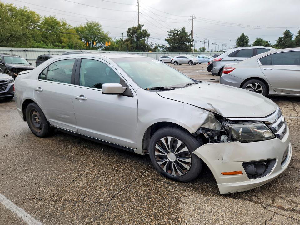 69439326 :رقم المزاد ، 3FAHP0HA1AR273144 vin ، 2010 Ford Fusion مزاد بيع