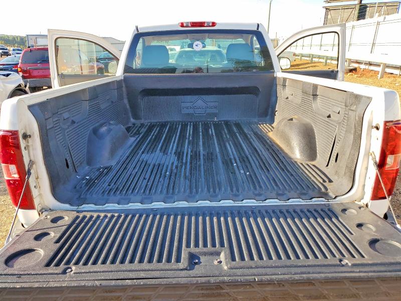 Auction sale of the 2009 Chevrolet Silverado, vin: 1GCEC14C69Z280264, lot number: 68143016