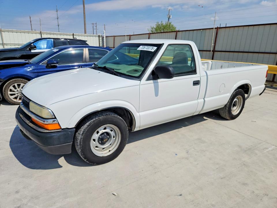 70670076 :رقم المزاد ، 1GCCS14H938105090 vin ، 2003 Chevrolet S Truck مزاد بيع