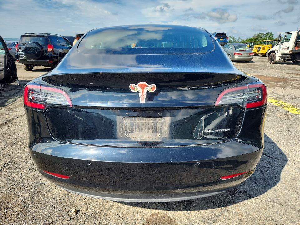 2018 Tesla Model 3 მანქანა იყიდება აუქციონზე, vin: 5YJ3E1EB3JF068262, აუქციონის ნომერი: 67913836