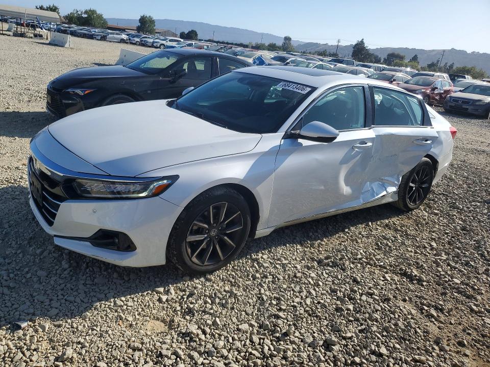 68413406 :رقم المزاد ، 1HGCV1F59MA118007 vin ، 2021 Honda Accord مزاد بيع