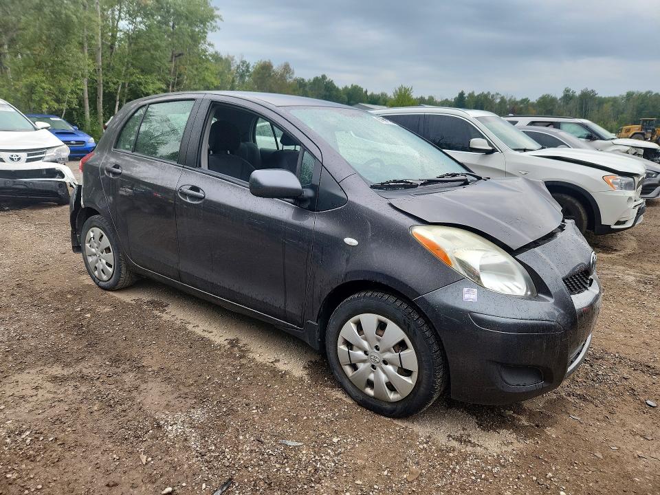 67990256 :رقم المزاد ، JTDKT4K3XA5307937 vin ، 2010 Toyota Yaris مزاد بيع