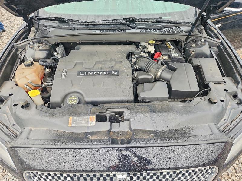 69502676 :رقم المزاد ، 1LN6L9TK2J5610128 vin ، 2018 Lincoln Continental مزاد بيع