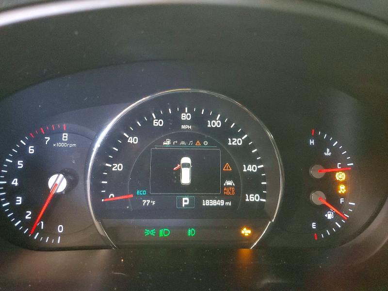 2017 Kia Sorento მანქანა იყიდება აუქციონზე, vin: 5XYPKDA59HG246111, აუქციონის ნომერი: 68613506