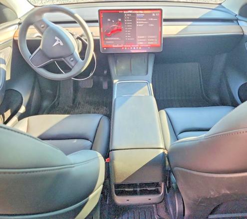 Продажа на аукционе авто 2025 Tesla Model Y, vin: 7SAYGDEE4SF264047, номер лота: 67132806