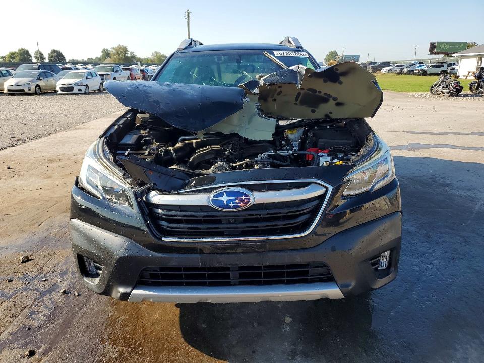 67357856 :رقم المزاد ، 4S4BTAPC8M3197277 vin ، 2021 Subaru Outback مزاد بيع