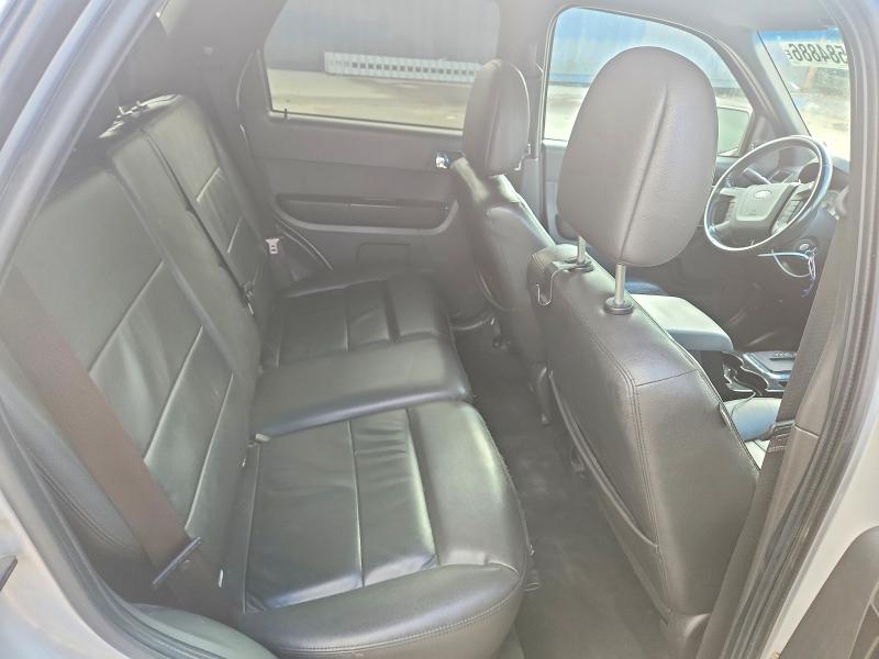 69584886 :رقم المزاد ، 1FMCU9EG6BKB65825 vin ، 2011 Ford Escape مزاد بيع