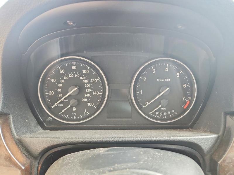 67333006 :رقم المزاد ، WBAPH7G5XBNM56155 vin ، 2011 Bmw 328 مزاد بيع