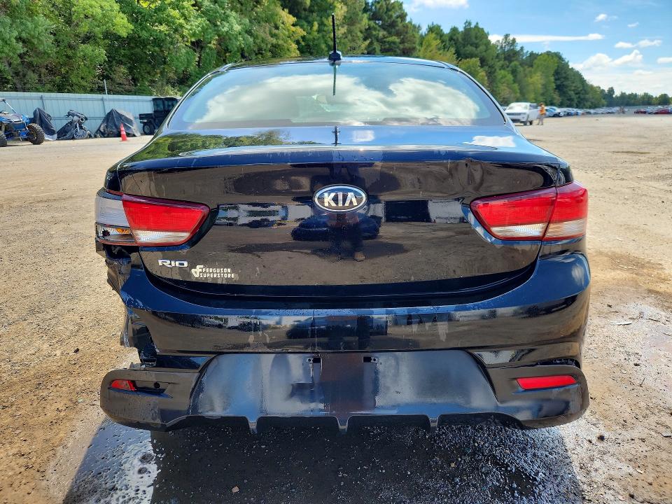 2018 Kia Rio მანქანა იყიდება აუქციონზე, vin: 3KPA24AB3JE082045, აუქციონის ნომერი: 67436506