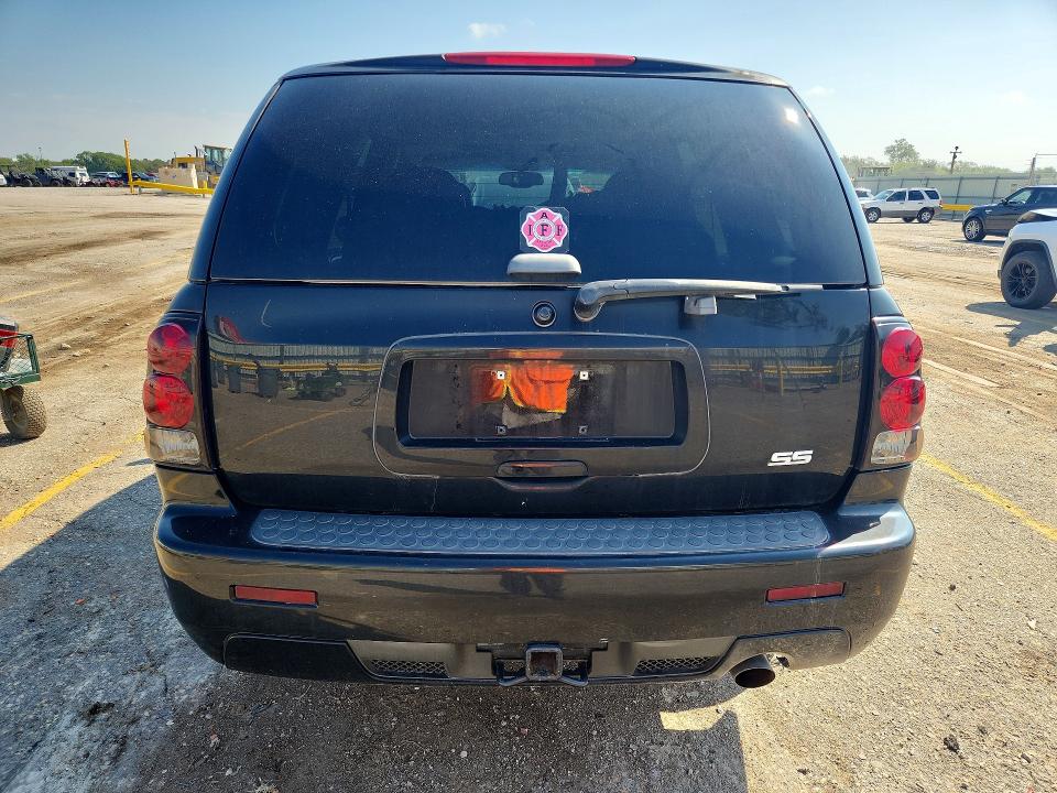 68777136 :رقم المزاد ، 1GNET13H272300147 vin ، 2007 Chevrolet Trailblazer مزاد بيع