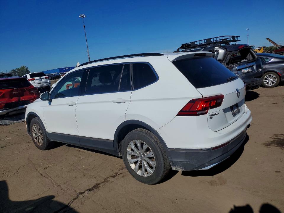 69011846 :رقم المزاد ، 3VV2B7AX9JM096654 vin ، 2018 Volkswagen Tiguan مزاد بيع