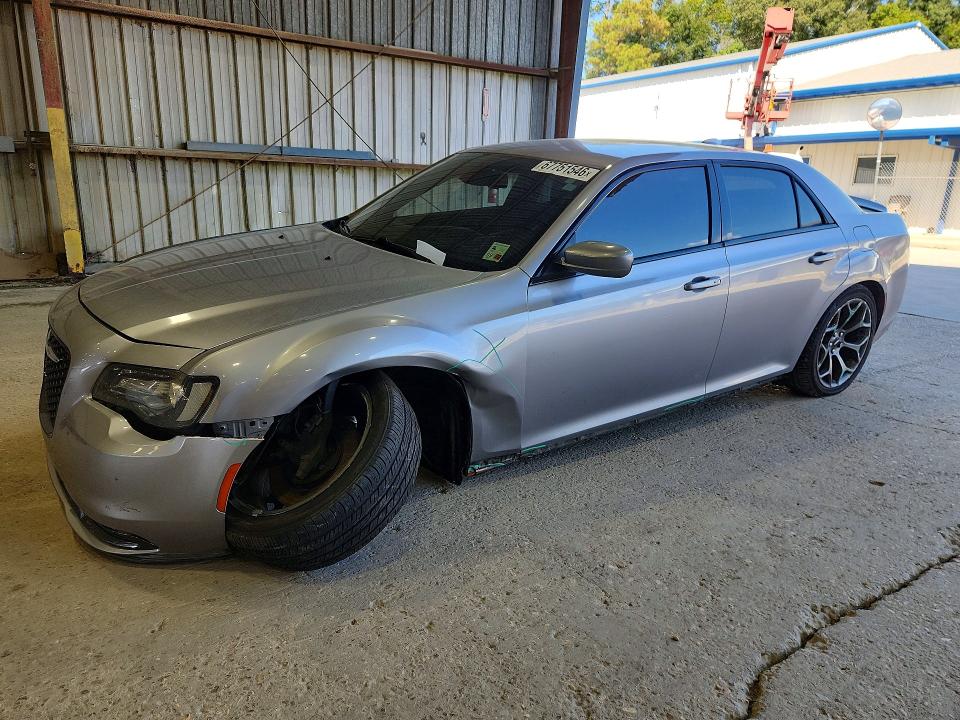 Продажа на аукционе авто 2015 Chrysler 300, vin: 2C3CCABTXFH926951, номер лота: 67751546