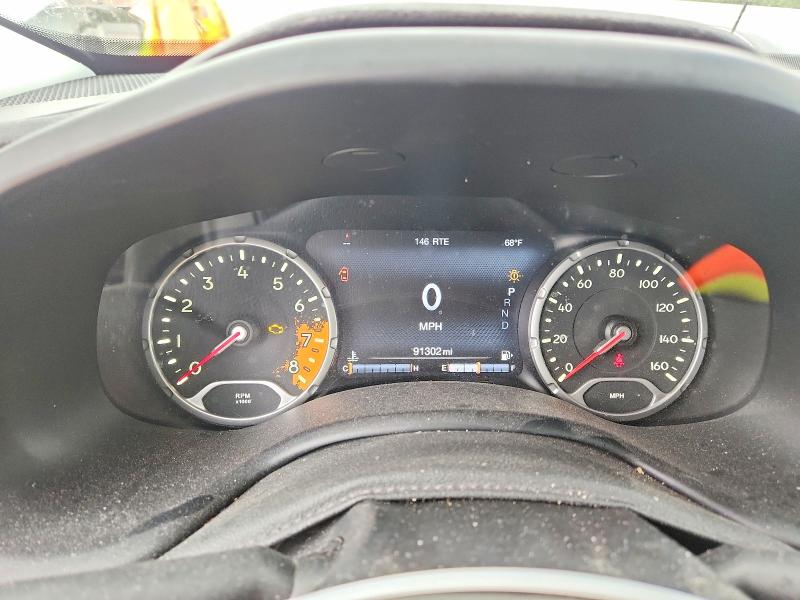 68556216 :رقم المزاد ، ZACCJBCT0FPB53998 vin ، 2015 Jeep Renegade مزاد بيع