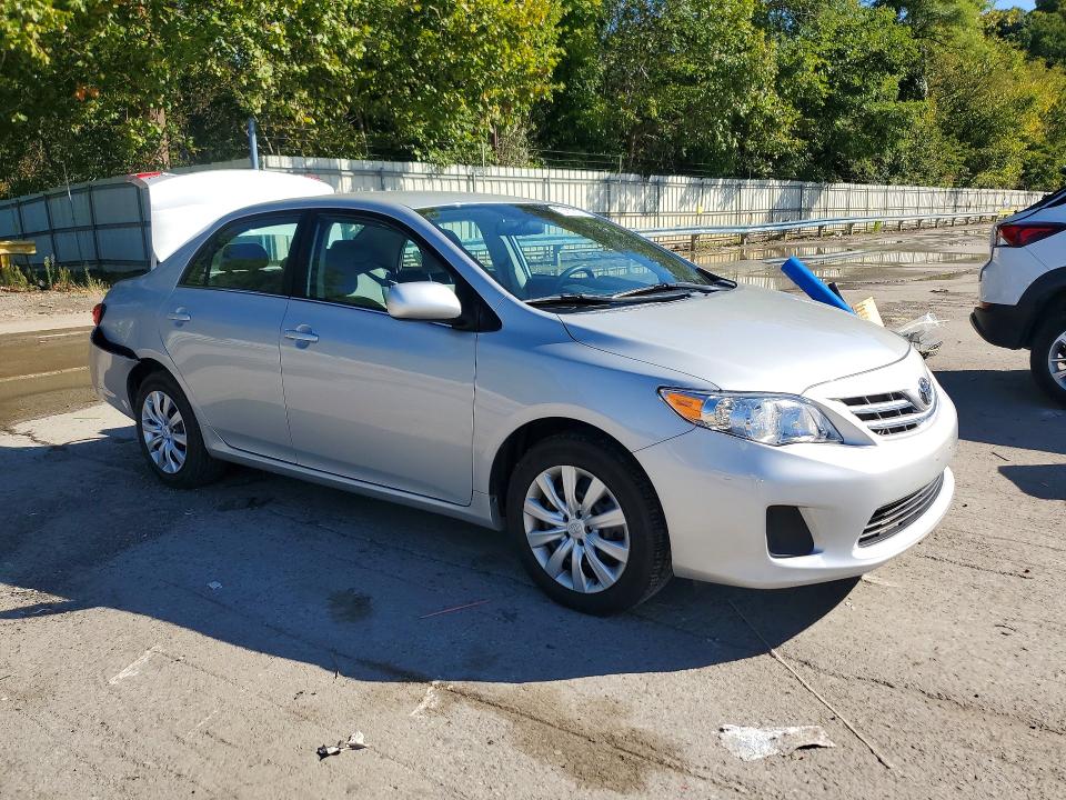 2013 Toyota Corolla მანქანა იყიდება აუქციონზე, vin: 2T1BU4EE7DC975342, აუქციონის ნომერი: 70167216
