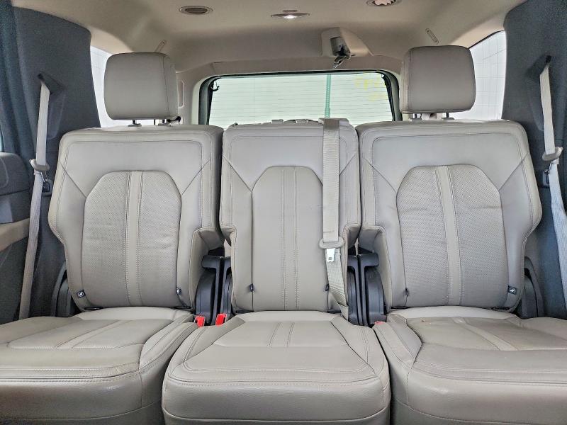 2019 Ford Expedition მანქანა იყიდება აუქციონზე, vin: 1FMJU2AT8KEA33097, აუქციონის ნომერი: 70327256