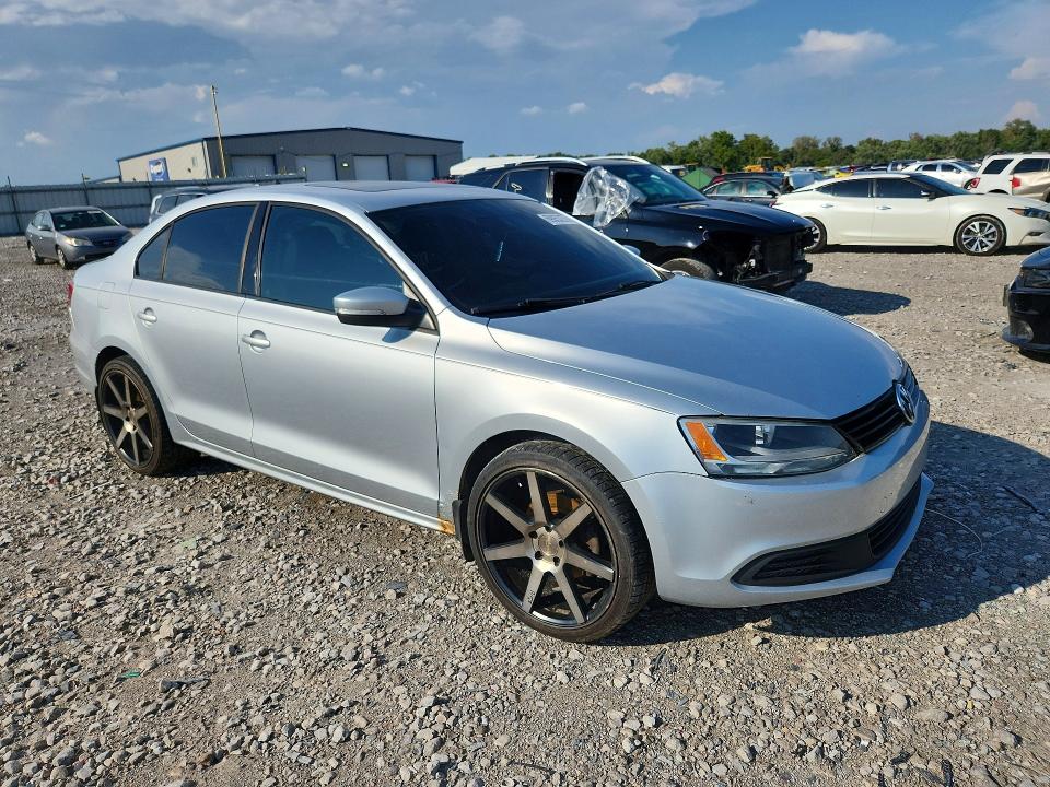 Продаж на аукціоні авто 2011 Volkswagen Jetta, vin: 3VWLL7AJXBM082885, номер лоту: 69053276