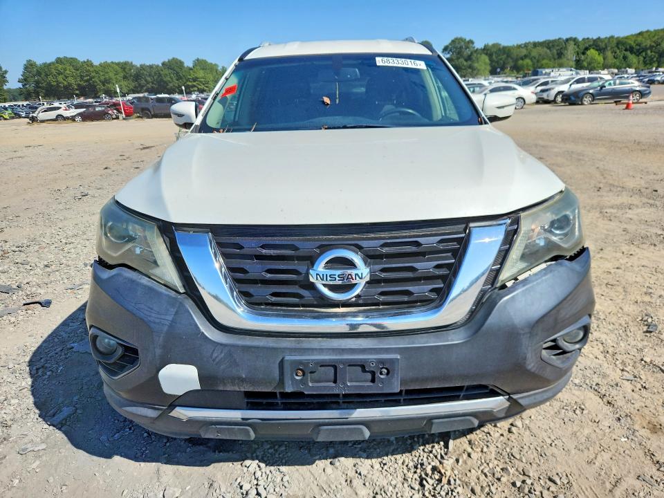 68333016 :رقم المزاد ، 5N1DR2MN7HC675200 vin ، 2017 Nissan Pathfinder مزاد بيع
