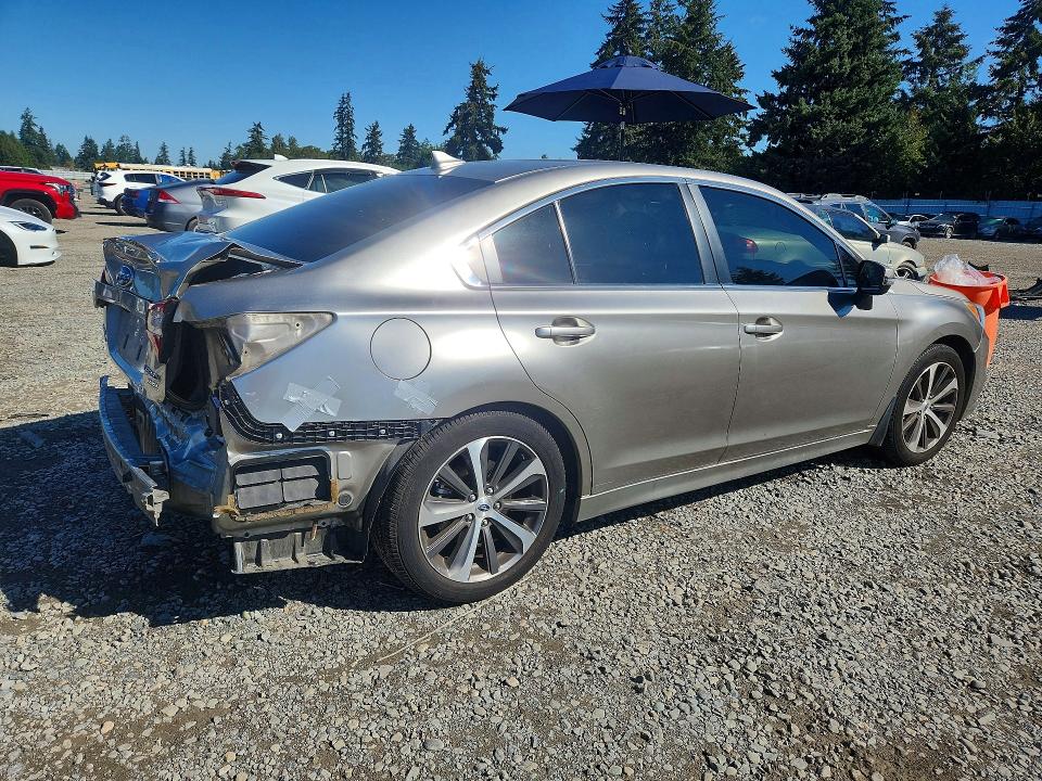 68341596 :رقم المزاد ، 4S3BNAN6XH3029271 vin ، 2017 Subaru Legacy مزاد بيع